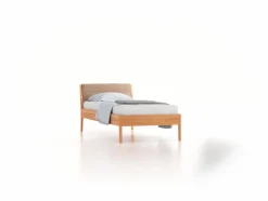 Bett Almeno mit Polsterbetthaupt, 90 x 200 cm, Wollstoff Stavang Sand (66), Buche