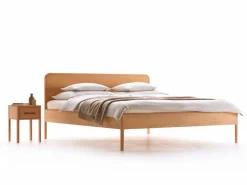 Bett Tenso mit Holzbetthaupt, 180 x 200 cm, Buche