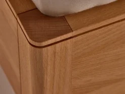 Bett Tenso mit Holzbetthaupt, 180 x 200 cm, Buche