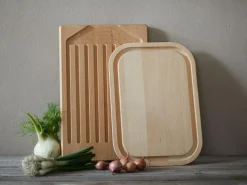 Brotschneidebrett aus Buchenholz geölt, 39 x 26 x 2,5 cm