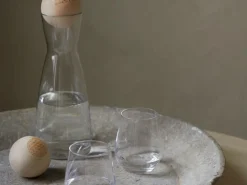 Glaskaraffe mit Zirbenkugel, 1 l, H 25,5 cm, Kugel = 7,0 cm