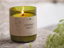 Natürliche Rapswachskerze SOMMERNACHT im rezyklierten Glas, Holzdocht, 325 ml, H 9,5 cm, ø 8,5 cm