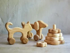 Rolltier Hund aus Eschenholz, 18 x 6 x 12 cm