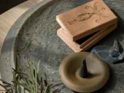 Räucherkegel Kraftplatz im Holzkistchen, 7 Kegel