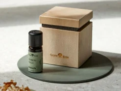 Set: Zirbenduftspender mit Filz und Holzgewinde + Zirbenwald Aromaölmischung