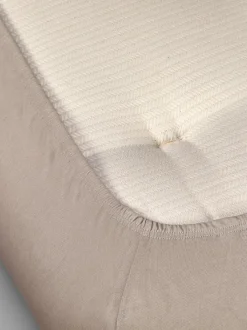 Spannleintuch ALIZA, hafer, 90/100 x 200/220 x 22/28 cm, 97 % Baumwolle/3 % Elasthan, Jersey, GOTS, VEGAN