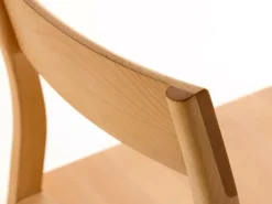 Stuhl Karim, mit Holz-Sitzfläche, Buche