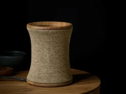 Tischleuchte Malla inkl. Leuchtmittel, Schirm 100% Schafschurwolle, 3D Strick Sand, Eiche